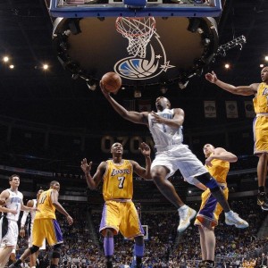 星空体育app下载：中场大师的永恒博弈，当魔笛旋律遇上丁丁乐章，时代对决再写新篇