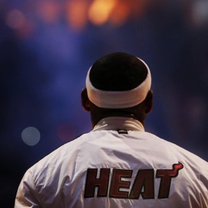 星空体育app下载：绝境铸就英雄魂 郭艾伦三军夺帅引领辽宁逆转乾坤