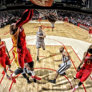 星空体育app官方网站|翟晓川伤情反复雪上加霜 北京男篮外援策略再临十字路口