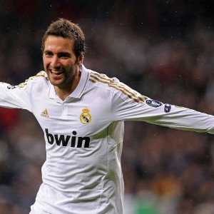 星空体育app下载-易建联公开澄清退役传言，我从未说过要退出国家队