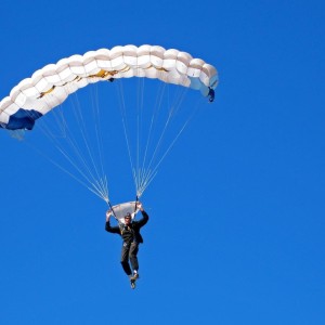 【星空体育app】瑟洛特国家队67场轰26球，超越传奇跻身挪威历史射手榜前三