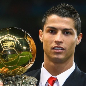 星空体育app官方网站|皇马锁定未来后防基石！18岁青训天才霍安续约至2029年，伯纳乌新星冉冉升起